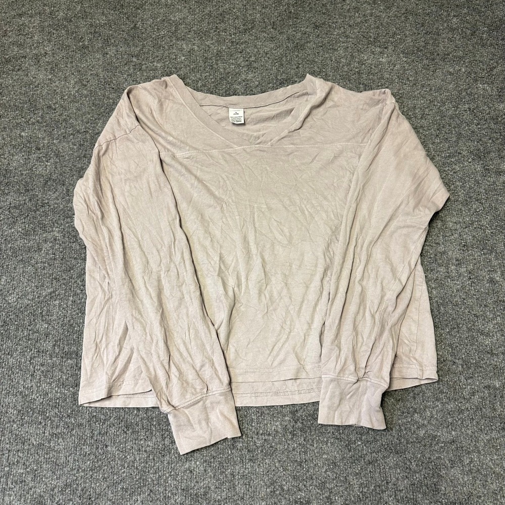 Pink Victoria's Secret Shirt Womens Size M Mauve Purple V-Neck Long Sleeve Tee